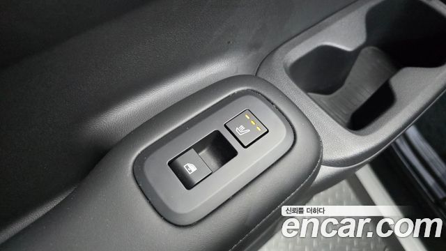 Hyundai Santafe 2024 — photo 29
