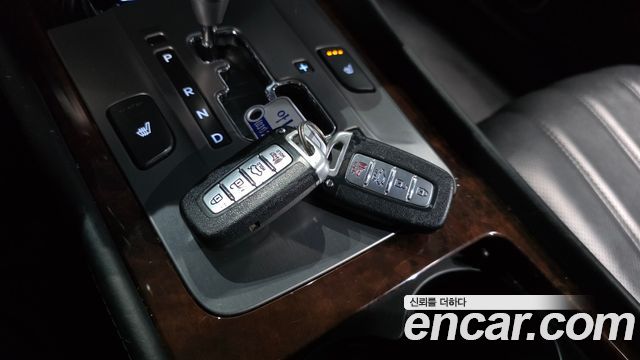 Hyundai Equus 2011 — photo 17
