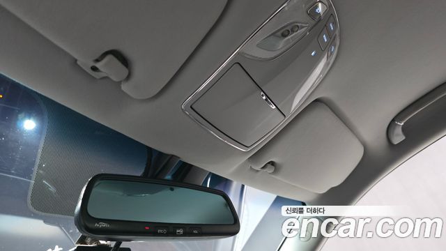 Hyundai Equus 2011 — photo 18