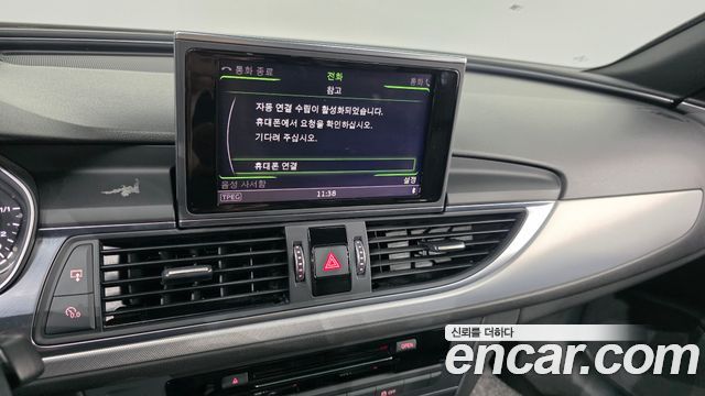 Audi A6 2018 — photo 21
