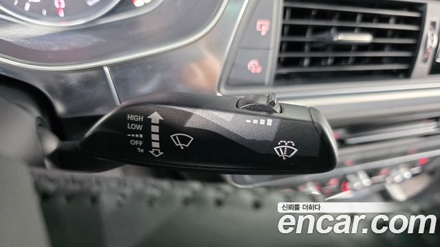 Audi A6 2018 — photo 28