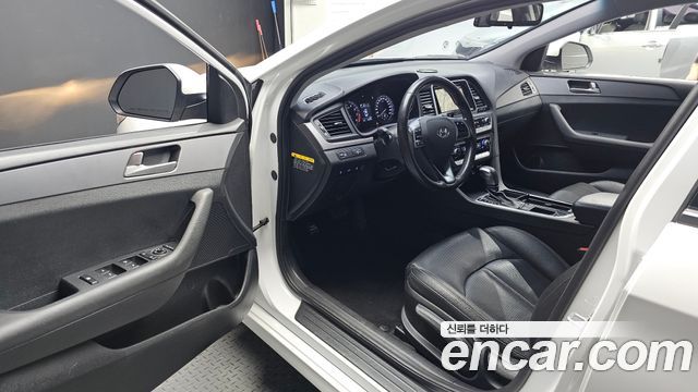 Hyundai Sonata 2019 — photo 10