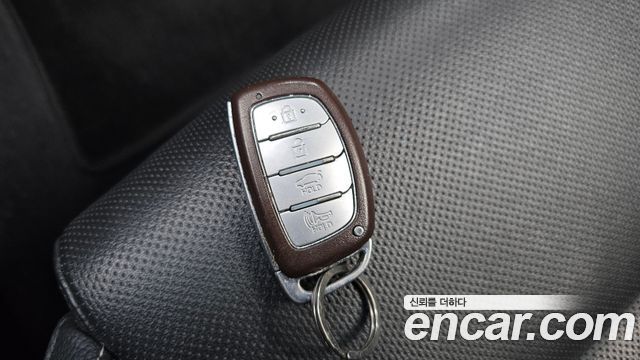 Hyundai Sonata 2019 — photo 18