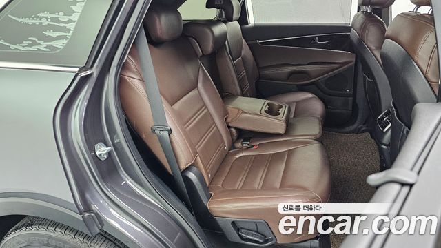 Kia Sorento 2017 — photo 11