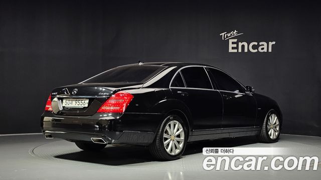 Mercedes-Benz S-Class 2012 — photo 2