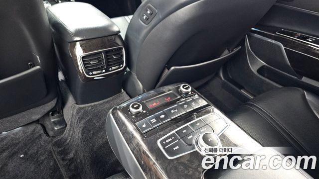 Kia K9 2014 — photo 18