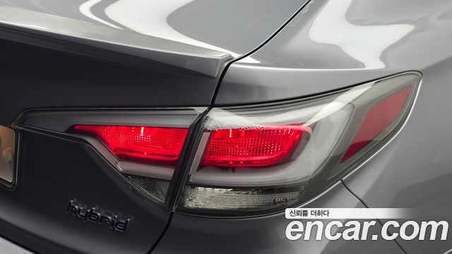 Hyundai Sonata 2016 — photo 9