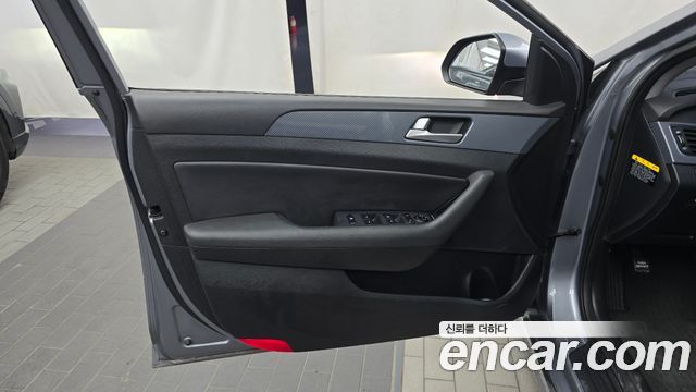 Hyundai Sonata 2016 — photo 14