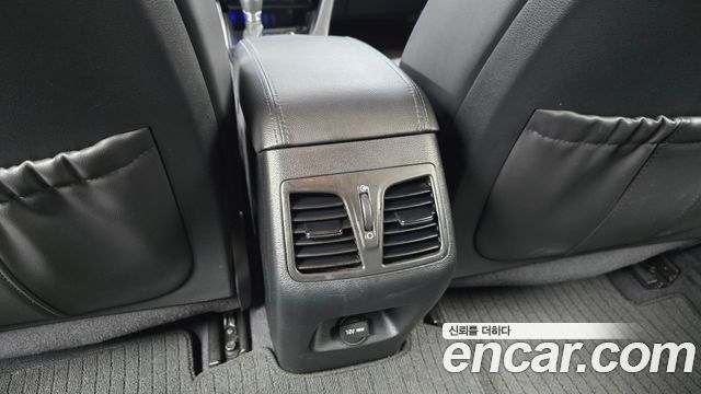 Hyundai Sonata 2016 — photo 31