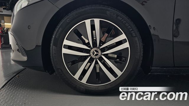 Mercedes-Benz A-Class 2021 — photo 5