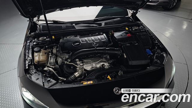 Mercedes-Benz A-Class 2021 — photo 6