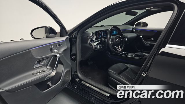 Mercedes-Benz A-Class 2021 — photo 13