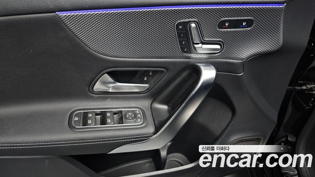 Mercedes-Benz A-Class 2021 — photo 23