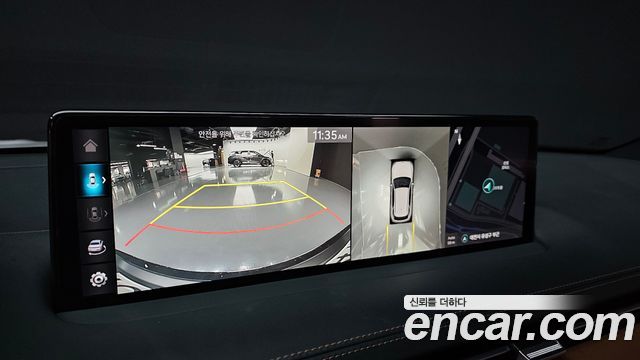 Genesis GV70 2023 — photo 21