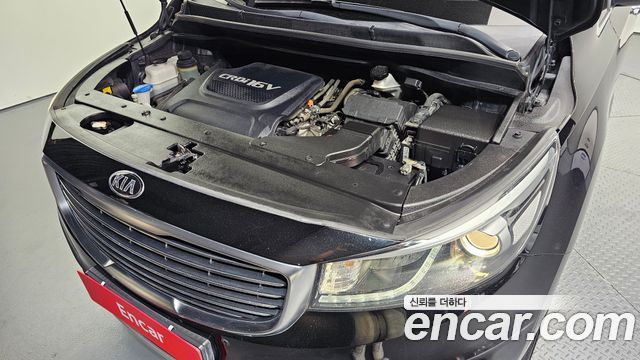 Kia Canival 2018 — photo 6