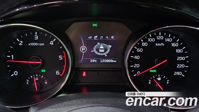 Kia Canival 2018 — photo 8