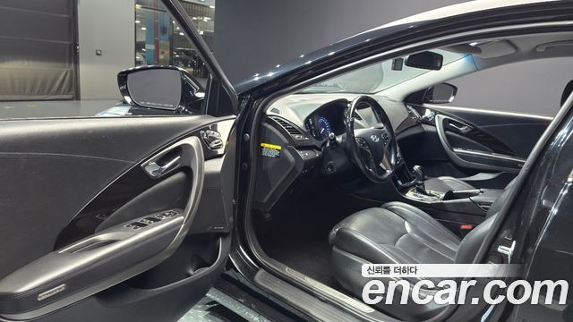 Hyundai Grandeur 2014 — photo 10