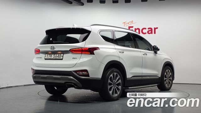 Hyundai Santafe 2019 — photo 2