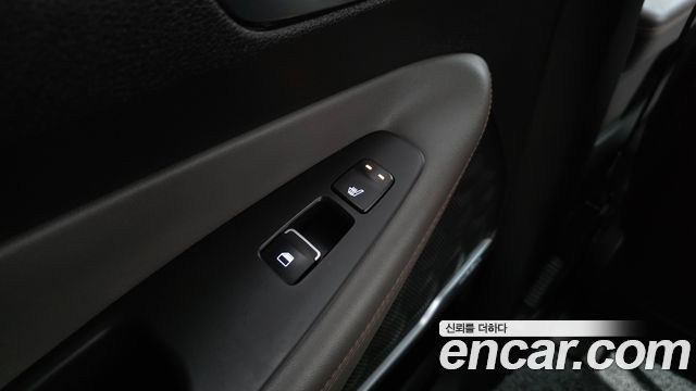 Hyundai Santafe 2019 — photo 28