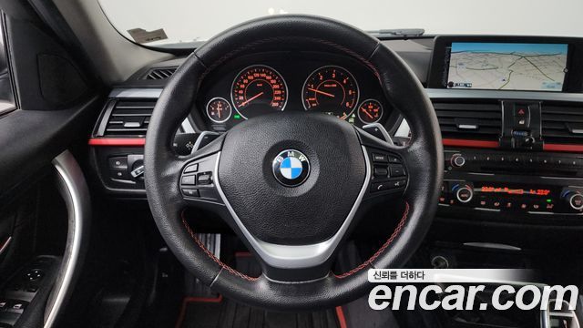 BMW 3-Series 2015 — photo 13