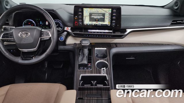 Toyota Sienna 2023 — photo 10