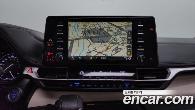 Toyota Sienna 2023 — photo 19