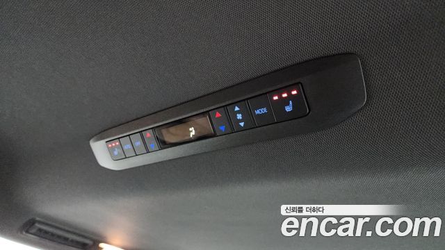 Toyota Sienna 2023 — photo 25
