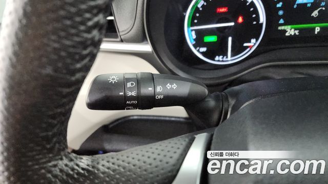 Toyota Sienna 2023 — photo 27