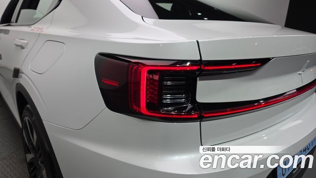 Polestar Polestar 2 2025 — photo 9