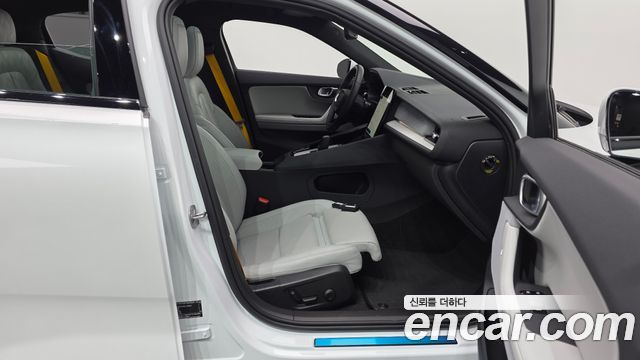 Polestar Polestar 2 2025 — photo 16