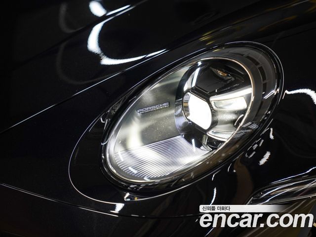 Porsche 911 2024 — photo 8