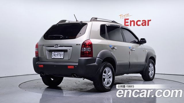 Hyundai Tucson 2008 — photo 2