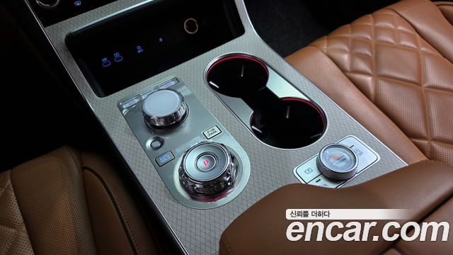 Genesis GV80 2024 — photo 12