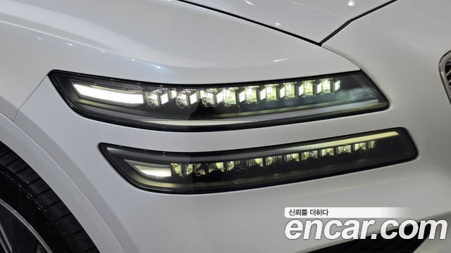 Genesis GV80 2024 — photo 8