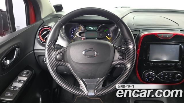 Renault Korea QM3 2015 — photo 19