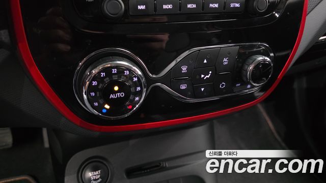Renault Korea QM3 2015 — photo 23