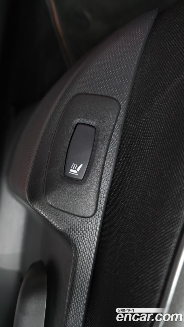 Renault Korea QM3 2015 — photo 24