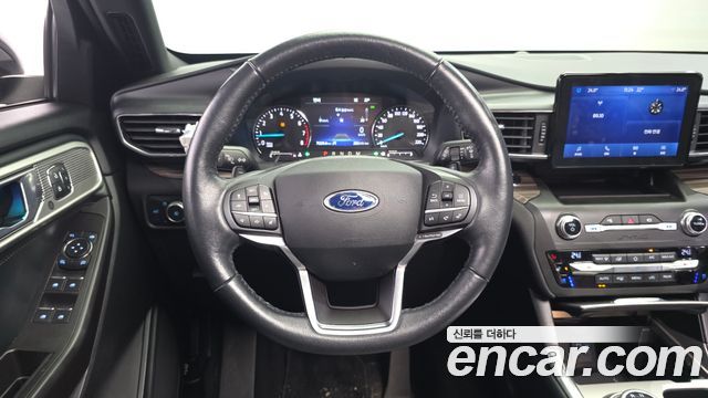Ford Explorer 2020 — photo 19