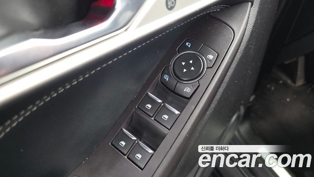 Ford Explorer 2020 — photo 30