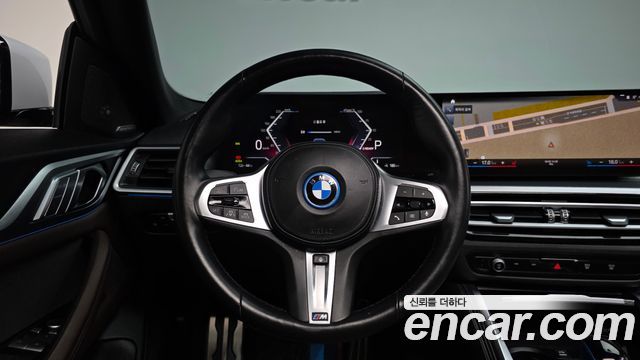 BMW i4 2023 — photo 19