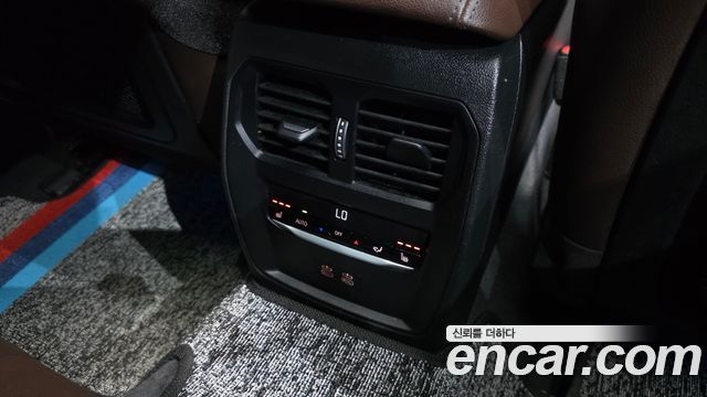 BMW i4 2023 — photo 32