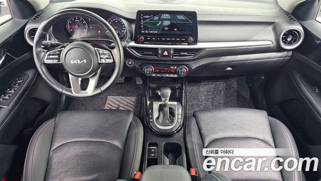 Kia K3 2022 — photo 7