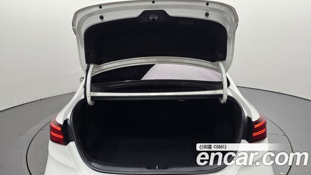 Kia K3 2022 — photo 20