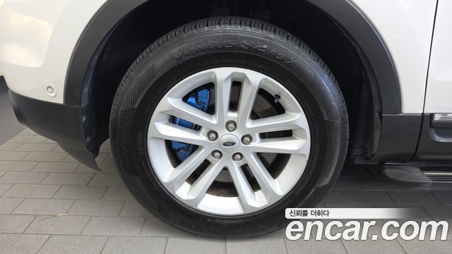 Ford Explorer 2015 — photo 5
