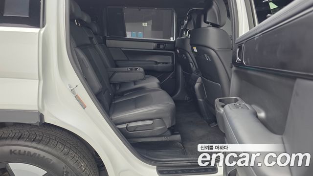 Hyundai Santafe 2024 — photo 18