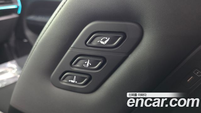 Hyundai Santafe 2024 — photo 23