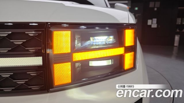 Hyundai Santafe 2024 — photo 8