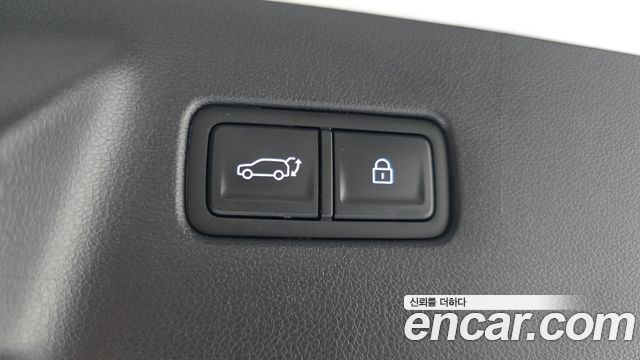 Hyundai Santafe 2024 — photo 33