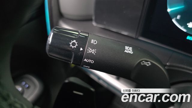 Hyundai Santafe 2024 — photo 38