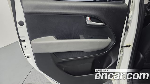 Kia RAY 2022 — photo 15